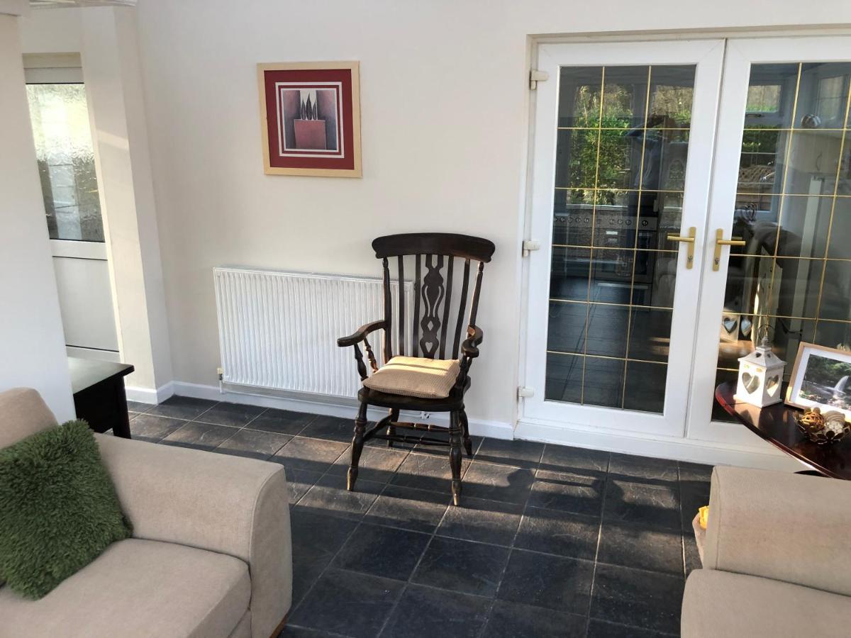 3-Bed House Waterfall Country Brecon Beacons Pontneddfechan Exterior photo