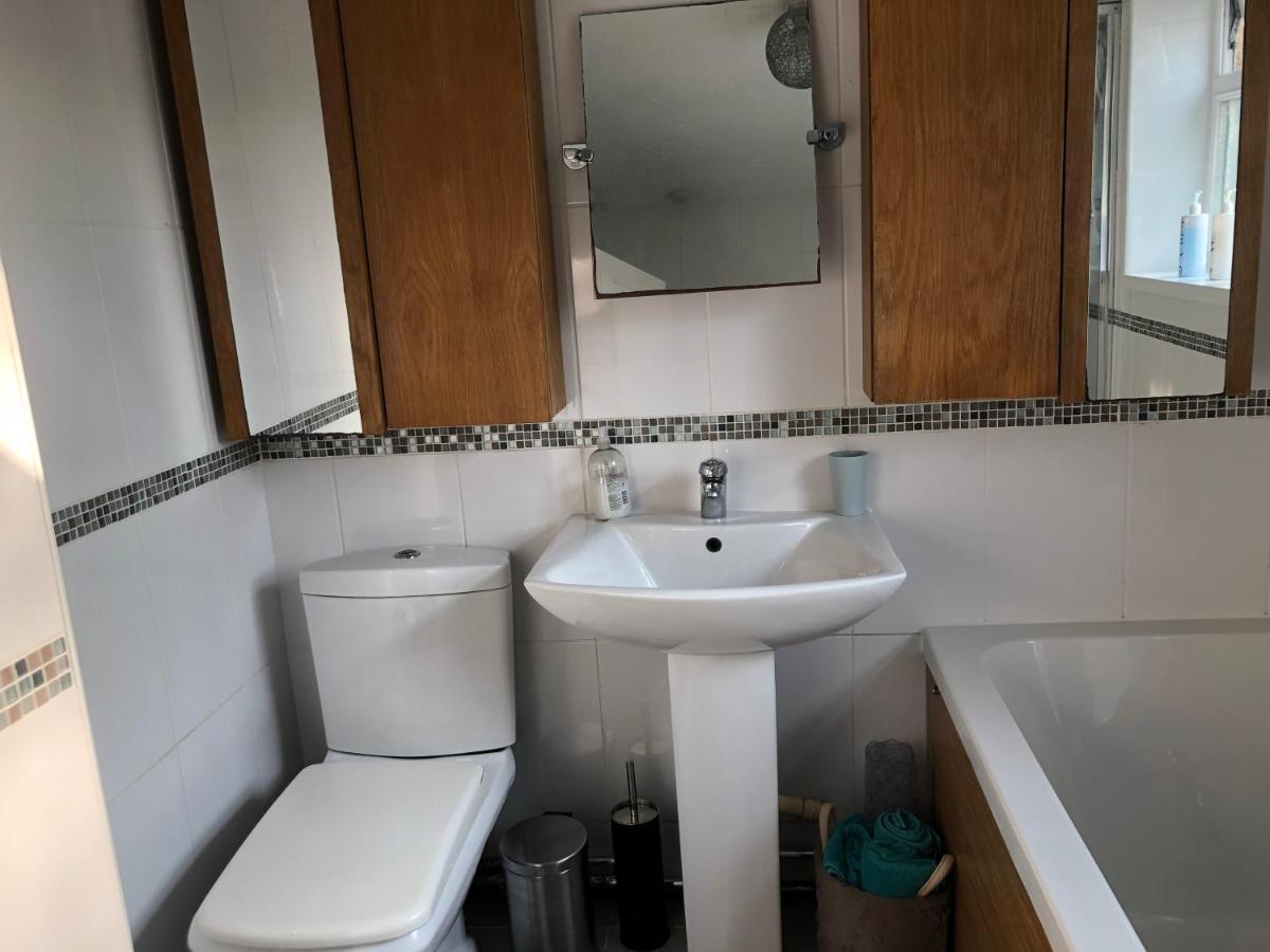 3-Bed House Waterfall Country Brecon Beacons Pontneddfechan Exterior photo